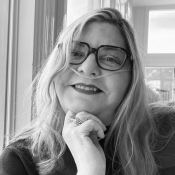 Anne Levine